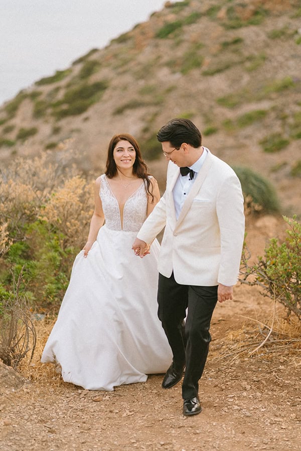 romantic-summer-wedding-athens-blooms-pastel-hues_01