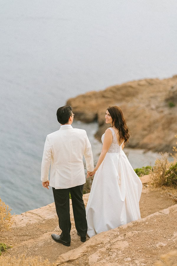 romantic-summer-wedding-athens-blooms-pastel-hues_02