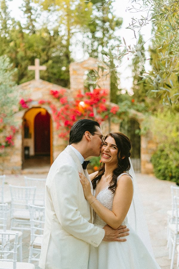 romantic-summer-wedding-athens-blooms-pastel-hues_02x