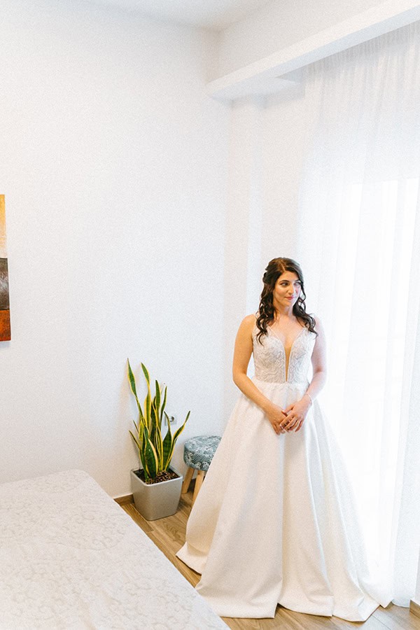 romantic-summer-wedding-athens-blooms-pastel-hues_06