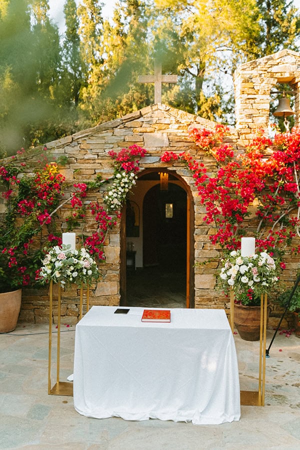 romantic-summer-wedding-athens-blooms-pastel-hues_13