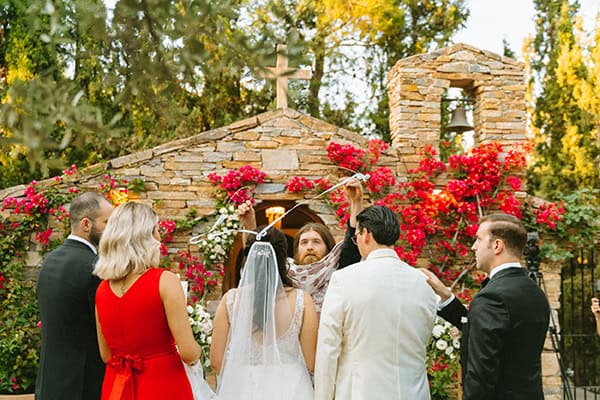 romantic-summer-wedding-athens-blooms-pastel-hues_18