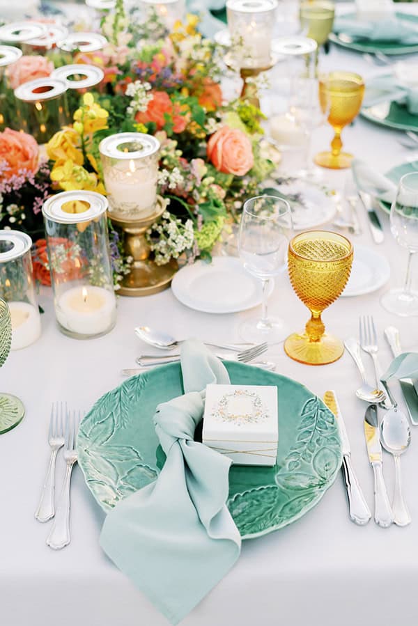 rustic-summer-wedding-athens-impressive-florals-various-hues_52