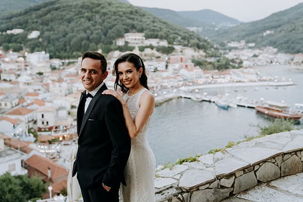 Καλοκαιρινός γάμος στα Ιωάννινα με παιώνιες και τριαντάφυλλα │ Μίρα & Αντώνης