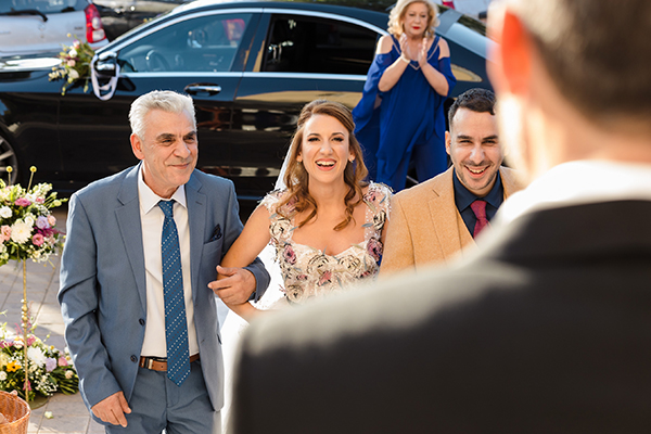 beautiful-fall-wedding-athens-chrysanthemum-colorful-flowers_11