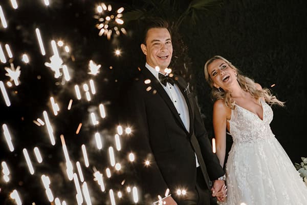 beautiful-fall-wedding-ktima-elena-white-flowers-gold-touches_15