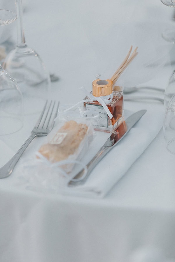 beautiful-summer-wedding-athens-white-floral-arrangements-lush-greenery_35