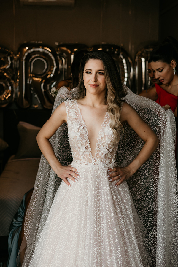 beautiful-summer-wedding-euvoia-white-blooms-pampas-grass_08