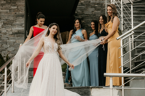 beautiful-summer-wedding-euvoia-white-blooms-pampas-grass_13