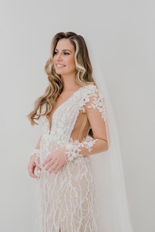 boho-chic-wedding-ktima-elena-white-blooms-pampas-grass_11