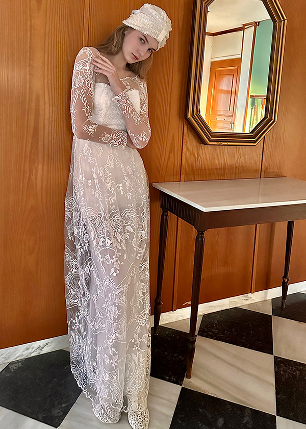 boho-wedding-gowns-celia-dragouni-stylish-bridal-look_18