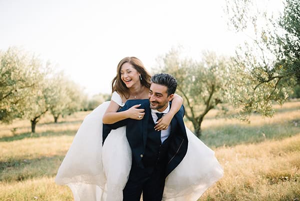 chic-summer-wedding-kozani-lush-romantic-floral-arrangments_05