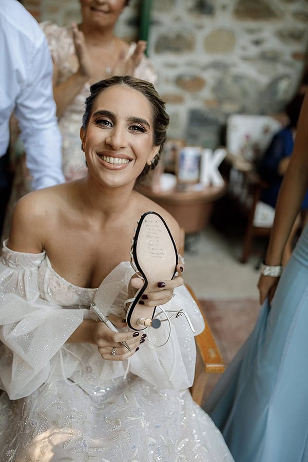 colorful-summer-wedding-platres-modern-touches_26