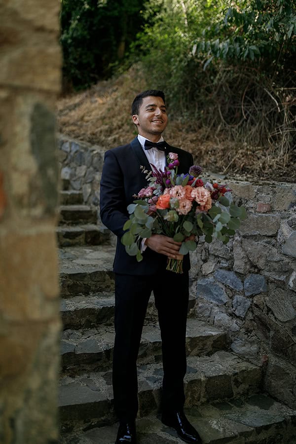 colorful-summer-wedding-platres-modern-touches_35z