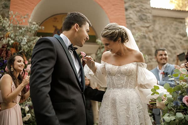 colorful-summer-wedding-platres-modern-touches_44