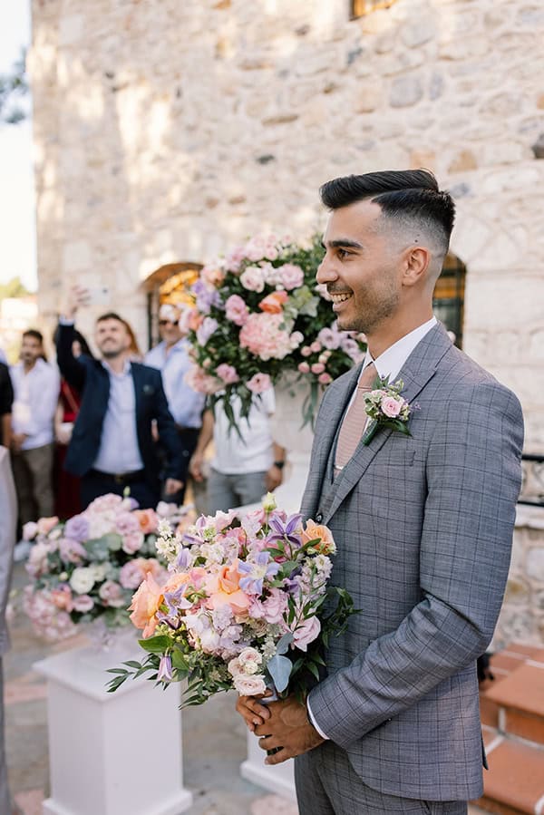 elegant-wedding-thessaloniki-beautiful-florals-light-romantic-hues_51