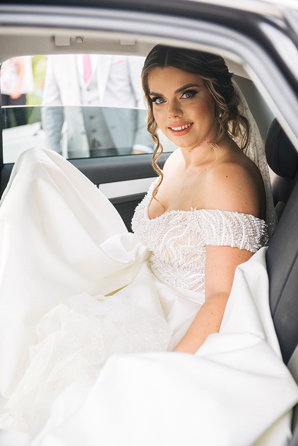 lovely-wedding-thessaloniki-white-light-blue-hydrangeas_15