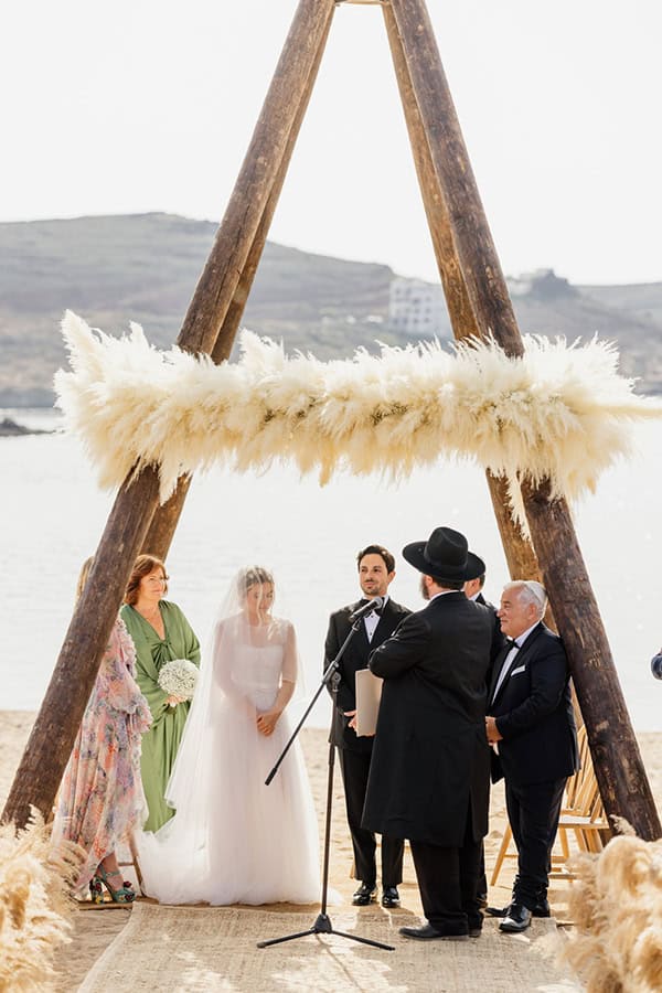 outdoor-boho-wedding-mykonos-pampas-grass_34