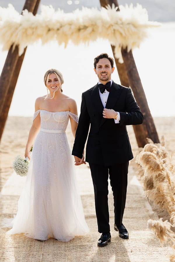 outdoor-boho-wedding-mykonos-pampas-grass_41