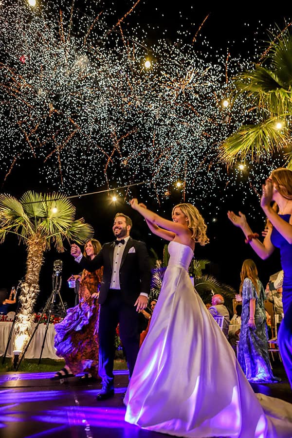 outdoor-summer-wedding-parga-blooms-bougainvillea_14