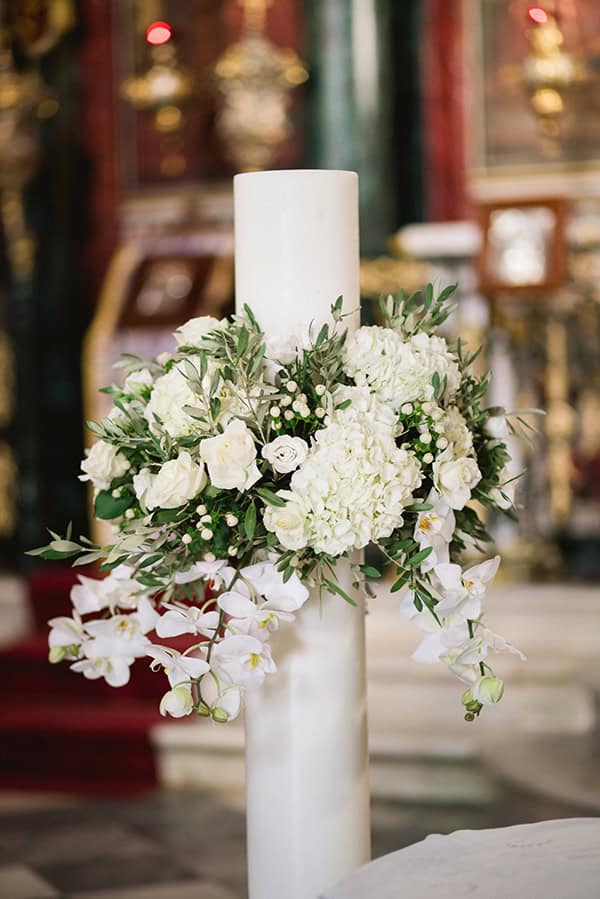 romantic-fall-wedding-sparta-white-blooms-olive_07