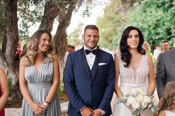 romantic-summer-wedding-athens-roses-white-hydrangeas_42