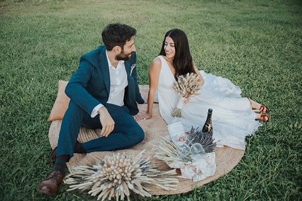 rustic-summer-wedding-athens-levander-wheat_04x