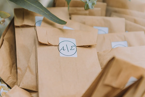 rustic-summer-wedding-platres-roses-eucalyptus_11