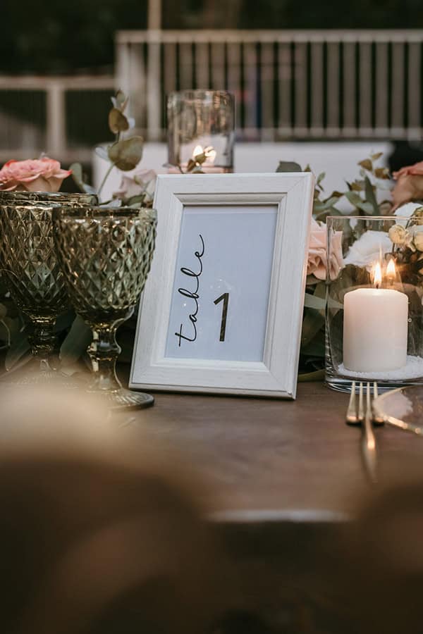 rustic-summer-wedding-platres-roses-eucalyptus_31