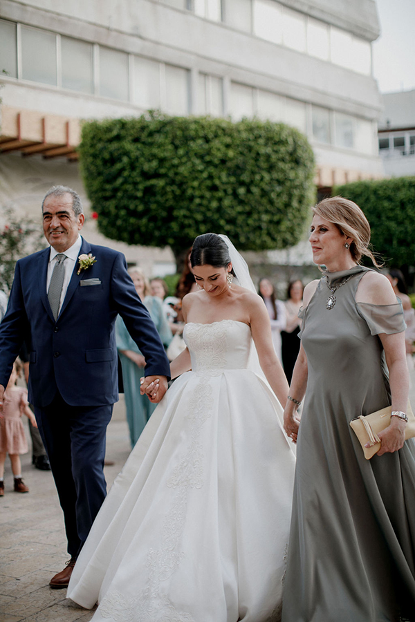 spring-wedding-limassol-florals-earthy-tones-boho-vibes_22