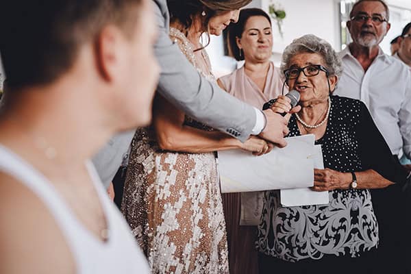 stunning-wedding-nicosia-romantic-details-roses_08