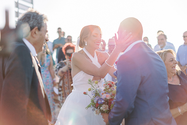 stylish-summer-wedding-nava-seaside-colorful-florals_31