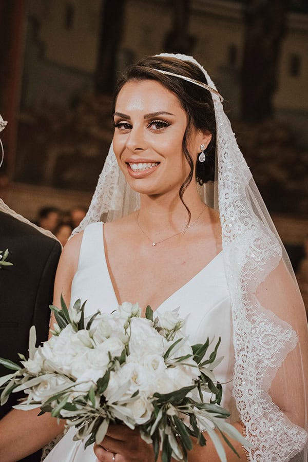 summer-wedding-athens-romantic-arrangments-roses-olive_30