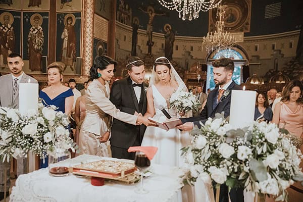 summer-wedding-athens-romantic-arrangments-roses-olive_33