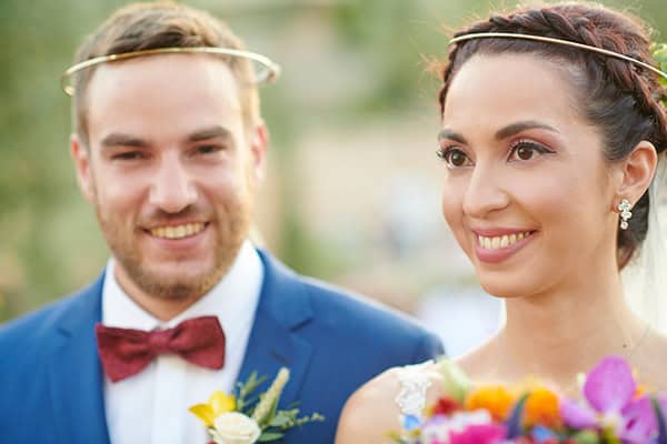 summer-wedding-athens-wheat-colorful-flowers_16