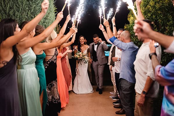 summer-wedding-pampas-grass-other-florals-pastel-hues_52