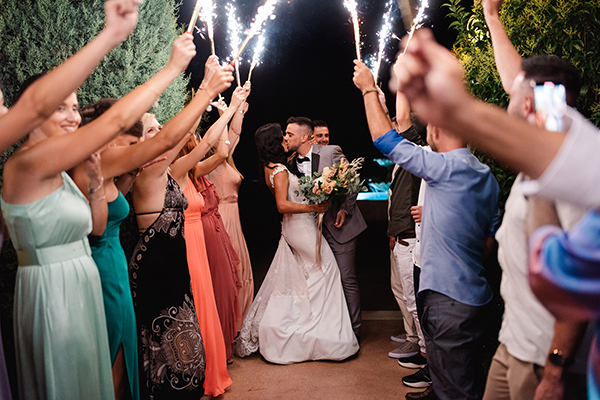 summer-wedding-pampas-grass-other-florals-pastel-hues_53
