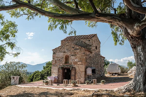 Βυζαντινή πετρόκτιστη εκκλησία της Παναγίας Παλιχωρίων στην Αμάρυνθο