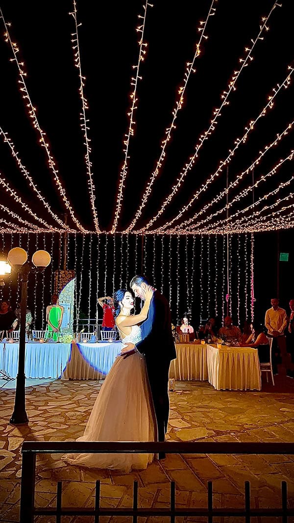 wedding-djs-lighting-sound-maravelias-events_22