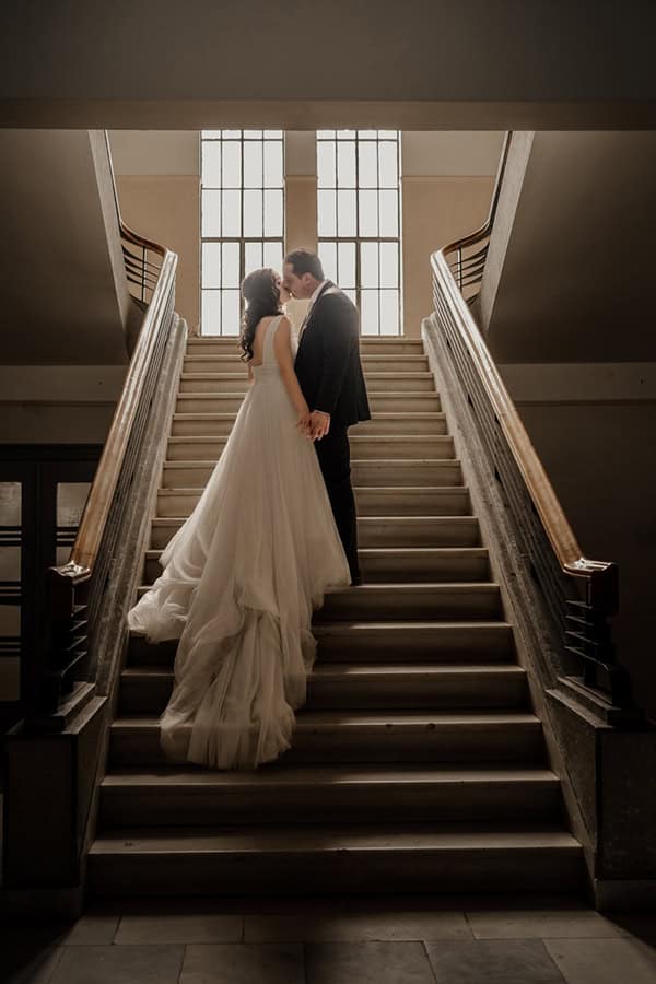 beautiful-fall-wedding-drama-romantic-blooms-white-color_38