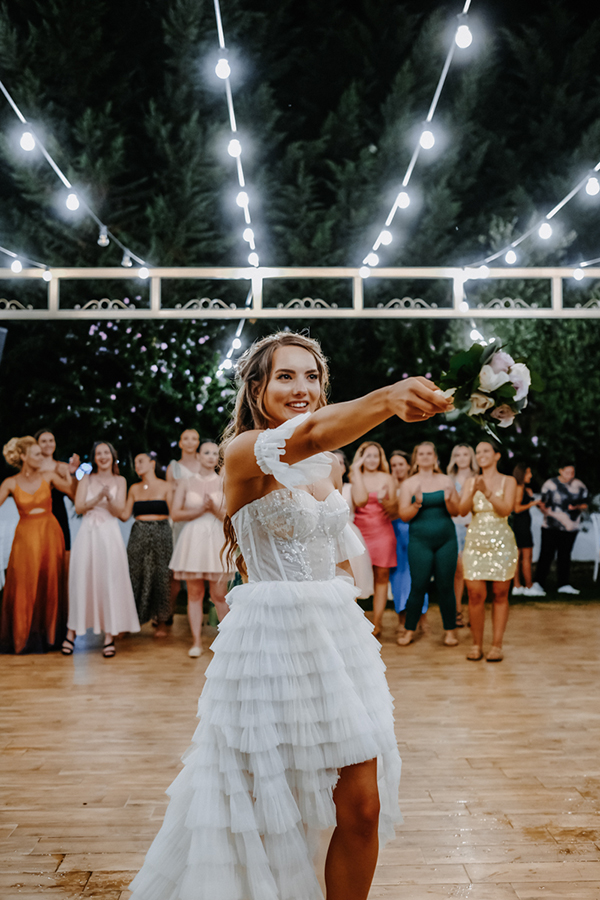 beautiful-summer-wedding-drama-pampas-grass-purple-roses_43