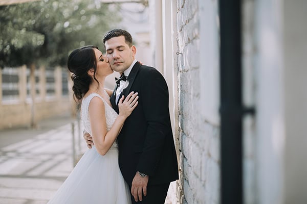 beautiful-summer-wedding-limassol-white-florals_02