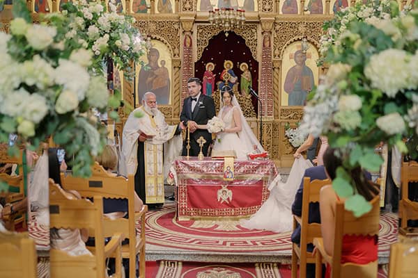 beautiful-summer-wedding-limassol-white-florals_22