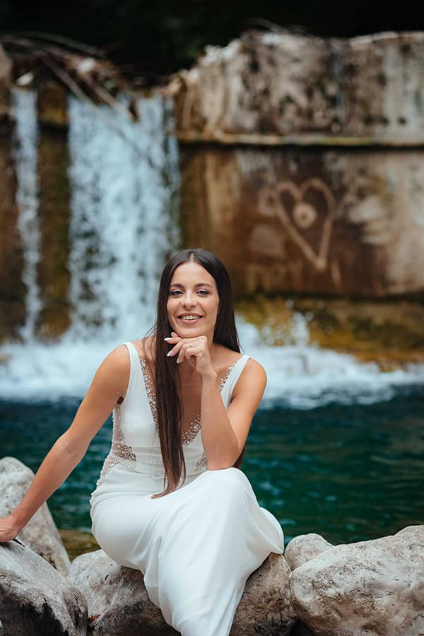 beautiful-summer-wedding-trikala-white-peonies_04