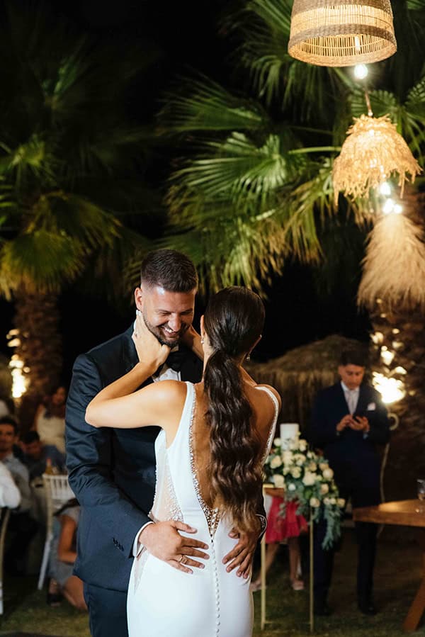 beautiful-summer-wedding-trikala-white-peonies_24