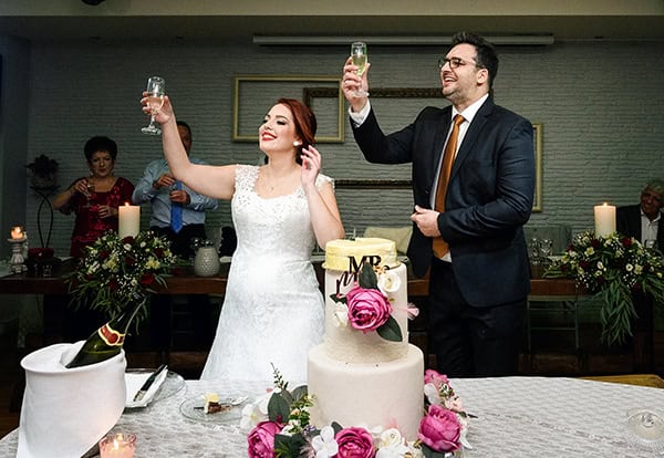 beautiful-winter-wedding-athens-red-roses_27