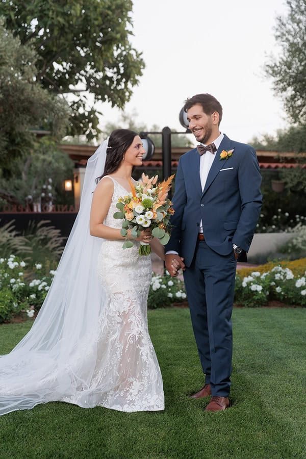 boho-summer-wedding-kropias-gi-colorful-florals-pampas-grass_17