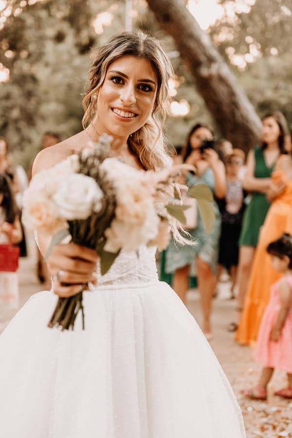 boho-summer-wedding-larnaca-pampas-grass-roses_11