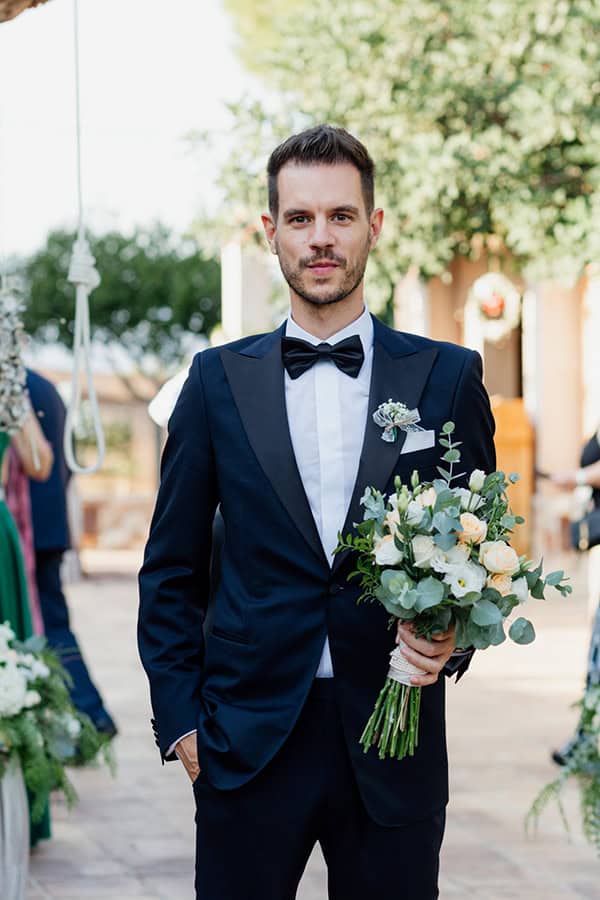 chic-summer-wedding-ktima-laas-peach-roses-white-lycianthous_27