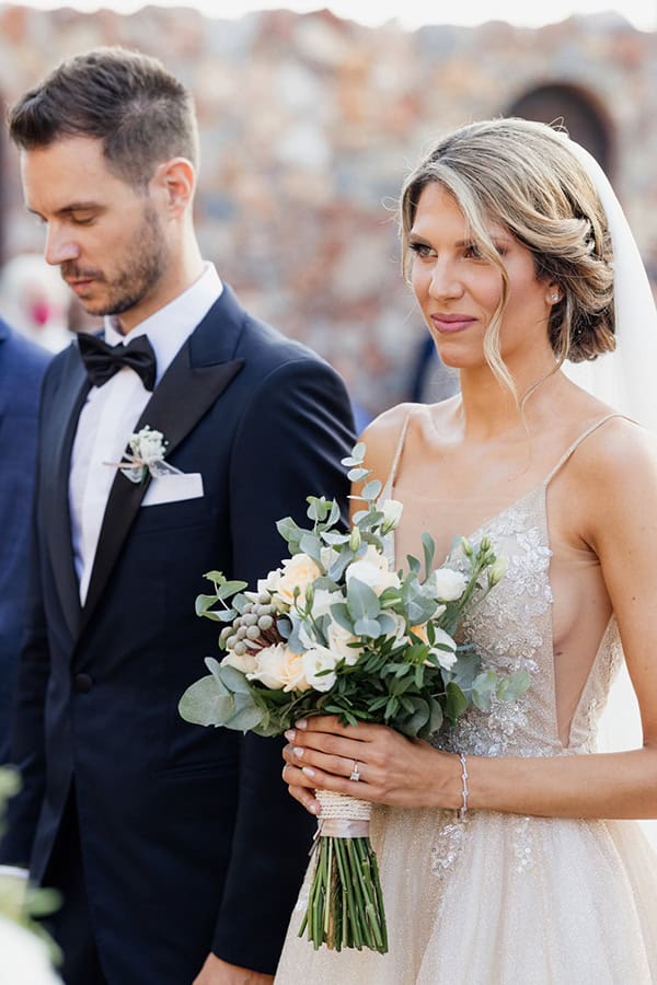 chic-summer-wedding-ktima-laas-peach-roses-white-lycianthous_33